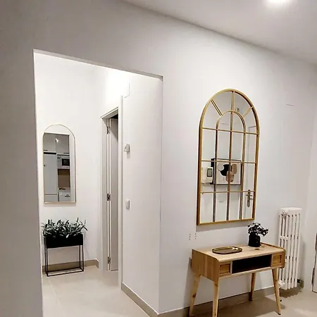 Loira Alfonso Calidez En El Centro De 公寓 *